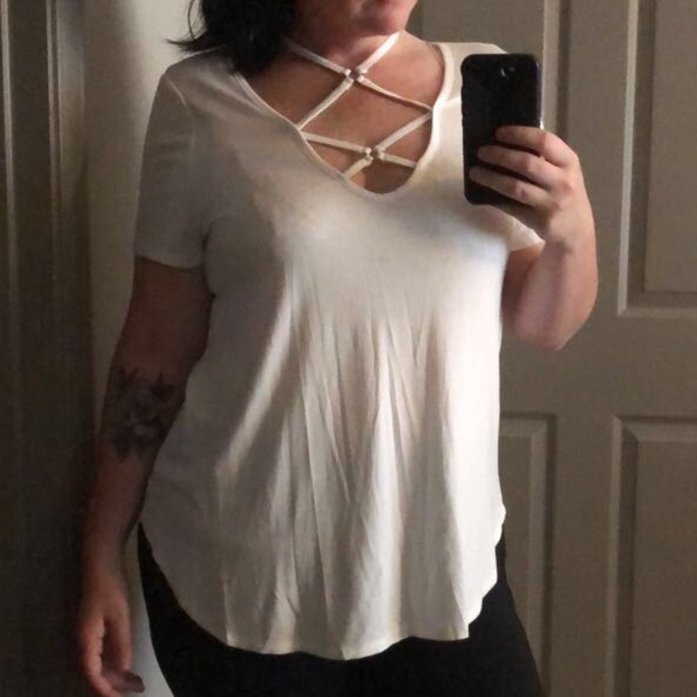 WEST COAST LOVE STRAPPY TSHIRT SIZE XL